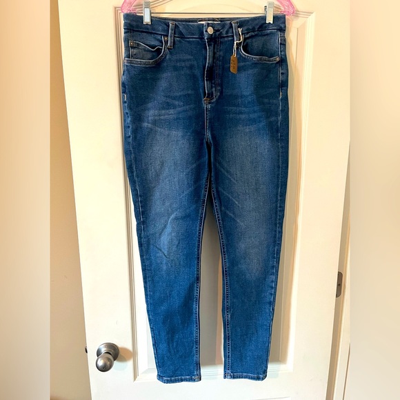 We The Free Denim - We the Free Designer medium  Wash Distressed Women's Jeans Size 31